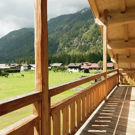 Spacious Chalet In With Sauna 샬레