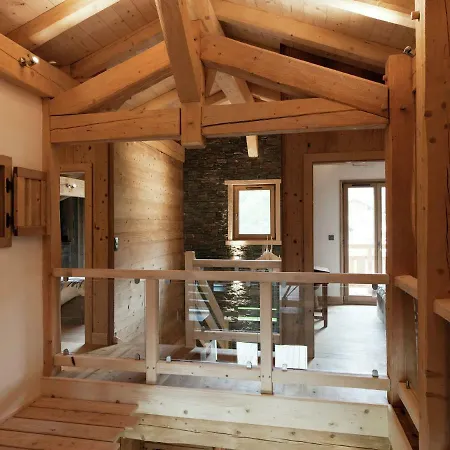 샬레 Spacious Chalet In With Sauna *